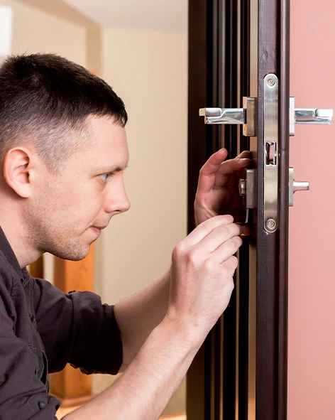 : Professional Locksmith For Commercial And Residential Locksmith Services in Daytona Beach, FL