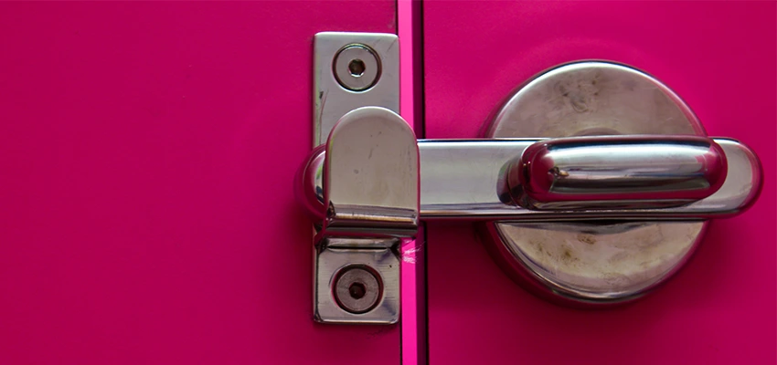 Childproof Gate Lock in Daytona Beach, Florida