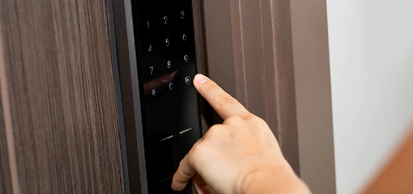 Smart Electric Locks Replacement Services in Daytona Beach, FL