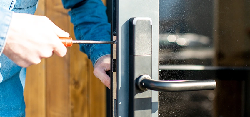 Aluminium Door Lock Replacement in Daytona Beach, Florida