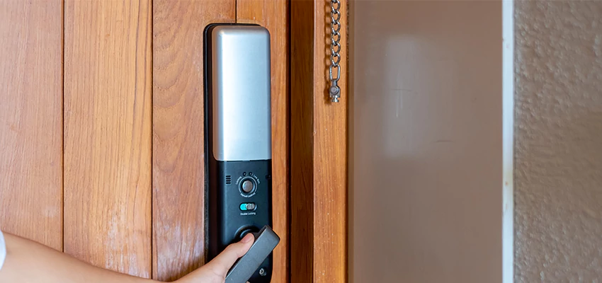 Home Security Electronic Locks Upgrades in Daytona Beach, FL